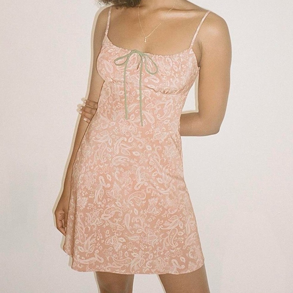 Realisation par Inez dress in dazed